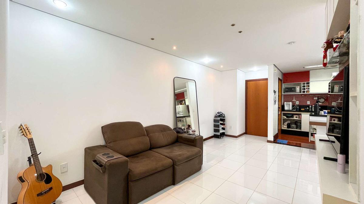 Apartamento, Funcionários, 2 Quartos, 2 Vagas, 1 Suíte