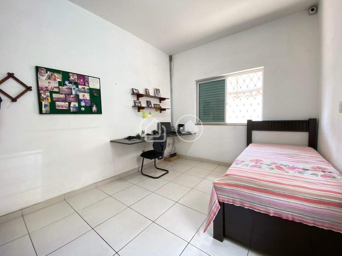 Casa, Carlos Prates, 4 Quartos, 4 Vagas, 1 Suíte