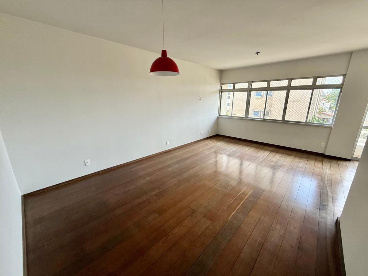 Apartamento, São José, 4 Quartos, 2 Vagas, 1 Suíte