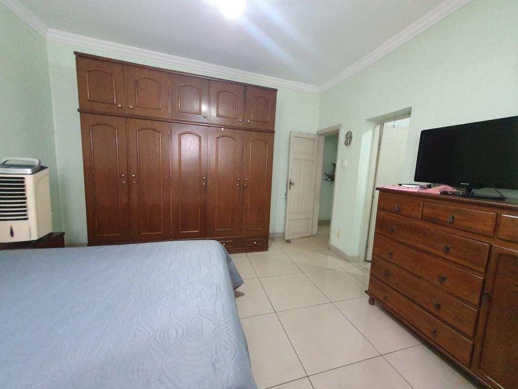 Casa, Nova Suíssa, 4 Quartos, 2 Vagas, 1 Suíte