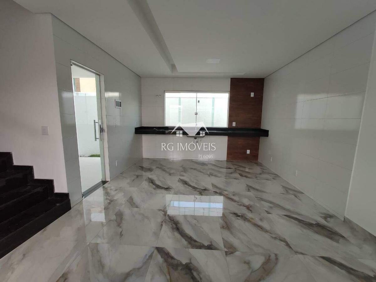 Casa, Masterville, 3 Quartos, 2 Vagas, 1 Suíte