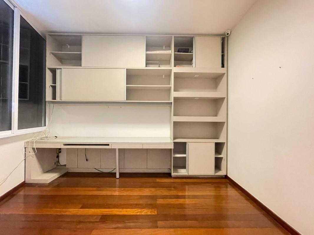 Apartamento, Funcionários, 4 Quartos, 3 Vagas, 2 Suítes