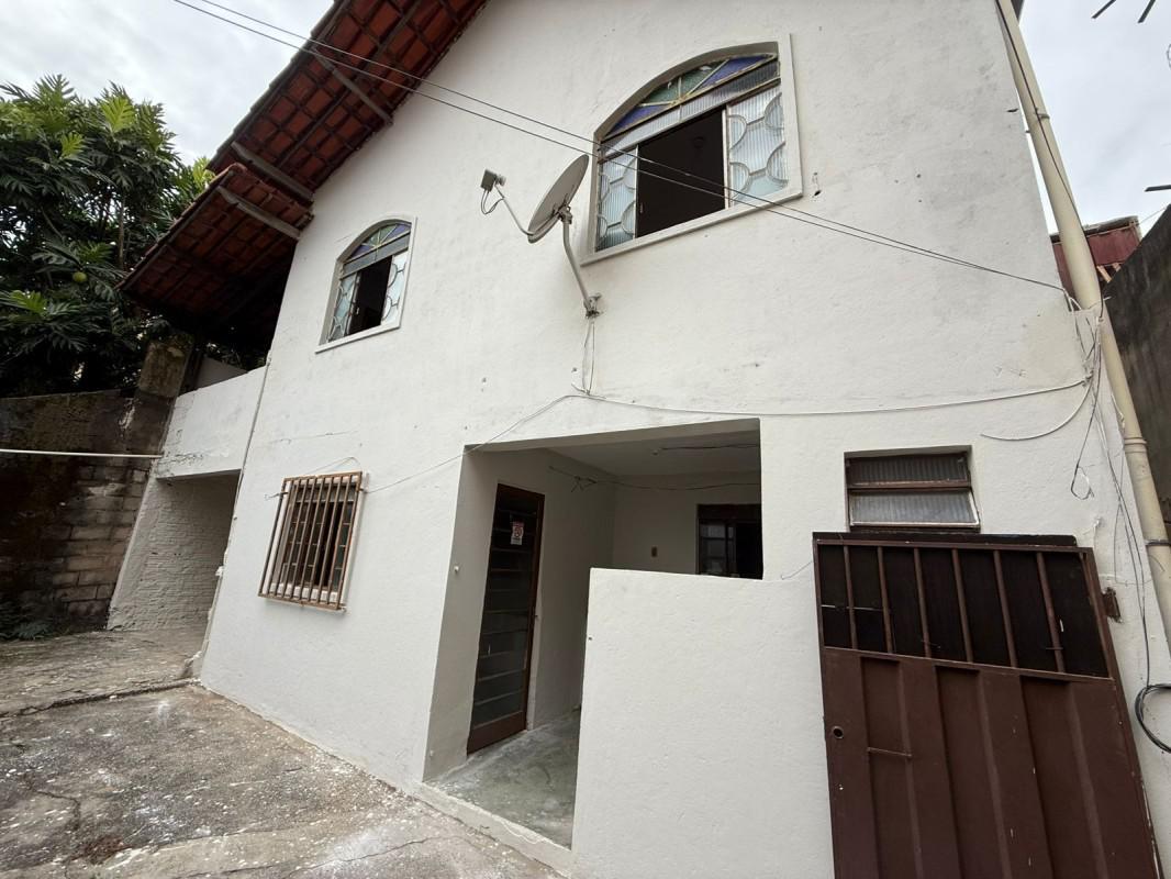 Casa, Jardim Laguna, 3 Quartos, 4 Vagas, 1 Suíte