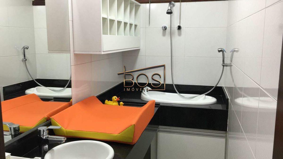 Casa, Anchieta, 3 Quartos, 4 Vagas