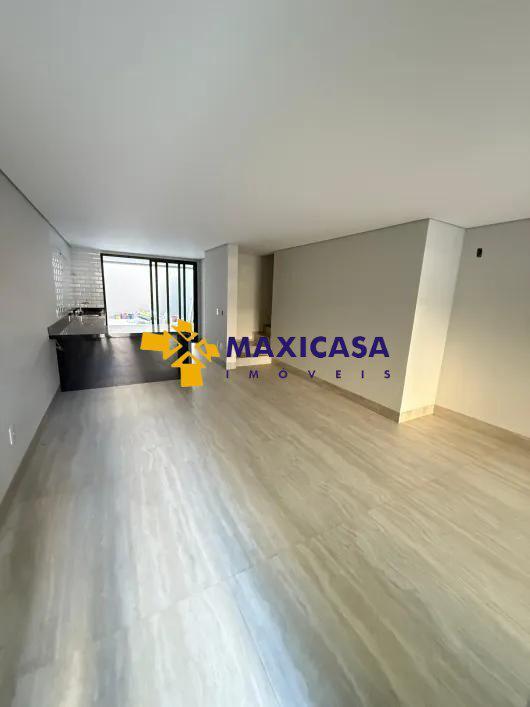 Casa, Jaraguá, 4 Quartos, 4 Vagas, 1 Suíte