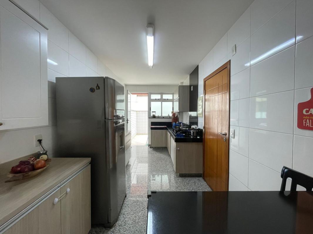 Apartamento, União, 4 Quartos, 3 Vagas, 1 Suíte