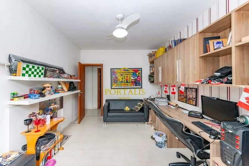 Casa, Gutierrez, 4 Quartos, 3 Vagas, 3 Suítes