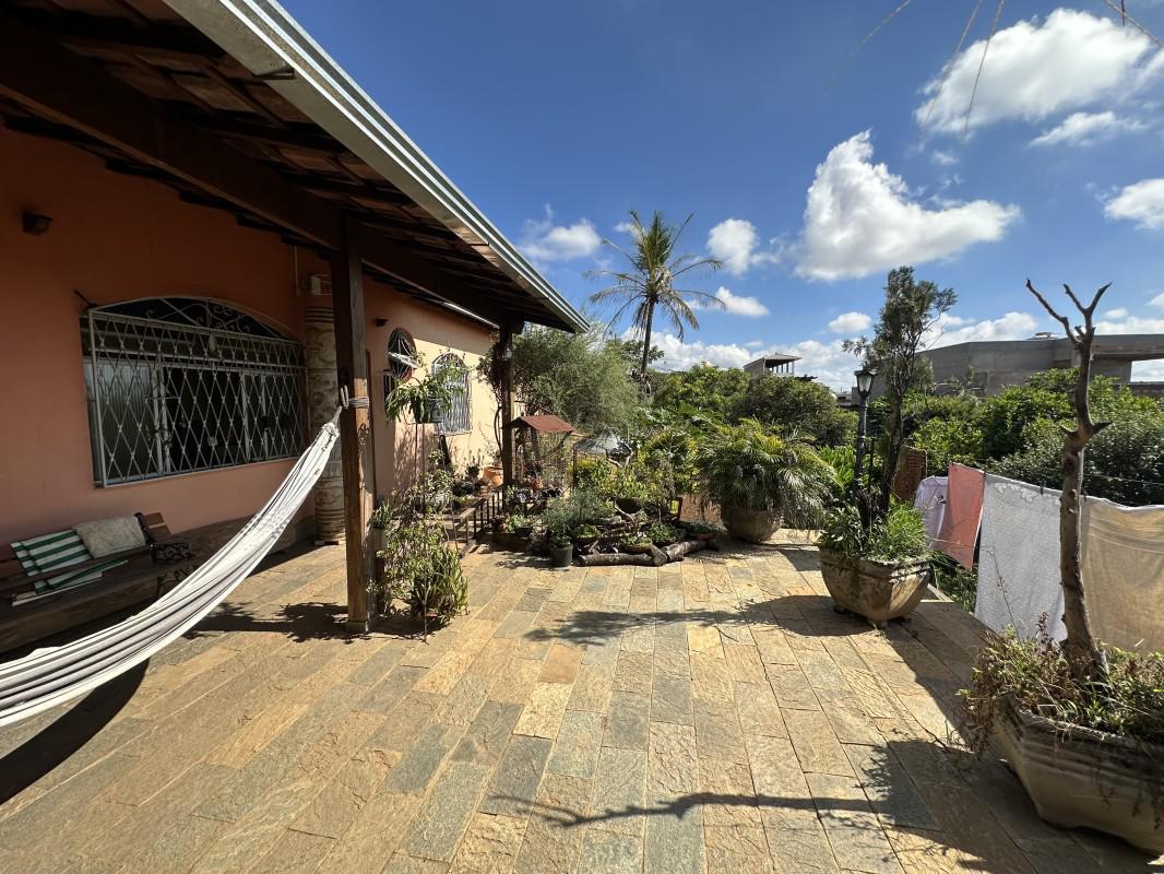 Casa, Novo Progresso, 4 Quartos, 2 Vagas, 2 Suítes