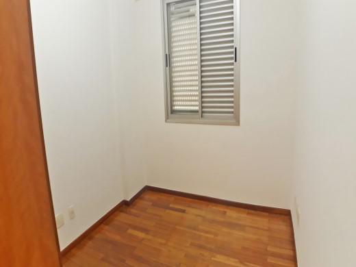 Apartamento, Funcionários, 2 Quartos, 2 Vagas