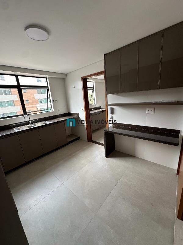 Apartamento, Serra, 4 Quartos, 3 Vagas, 2 Suítes