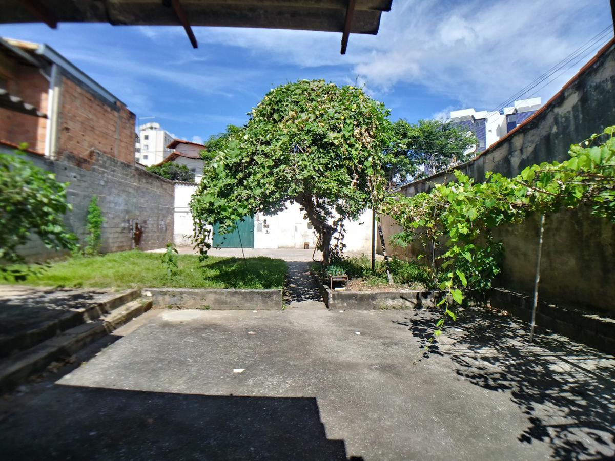 Casa, Santa Branca, 2 Quartos, 1 Vaga