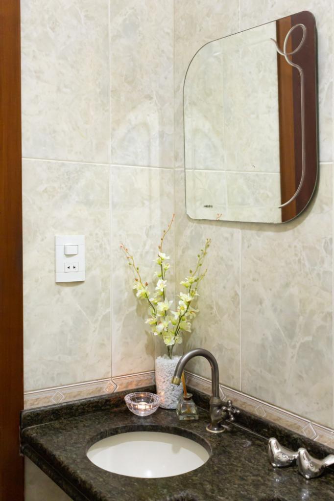 Casa, Sagrada Família, 4 Quartos, 6 Vagas, 1 Suíte