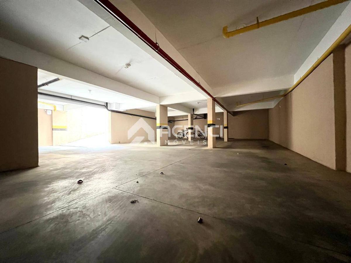 Apartamento, Cabral, 2 Quartos, 0 Vaga, 1 Suíte