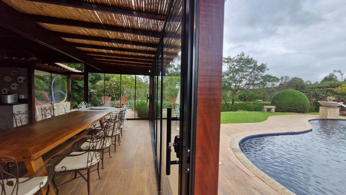 Casa, Estancia Estoril I, 4 Quartos, 10 Vagas, 2 Suítes