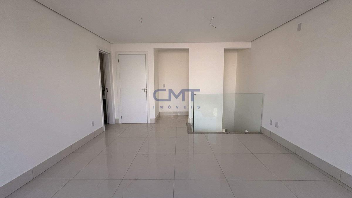 Cobertura, Vila Paris, 3 Quartos, 3 Vagas, 1 Suíte