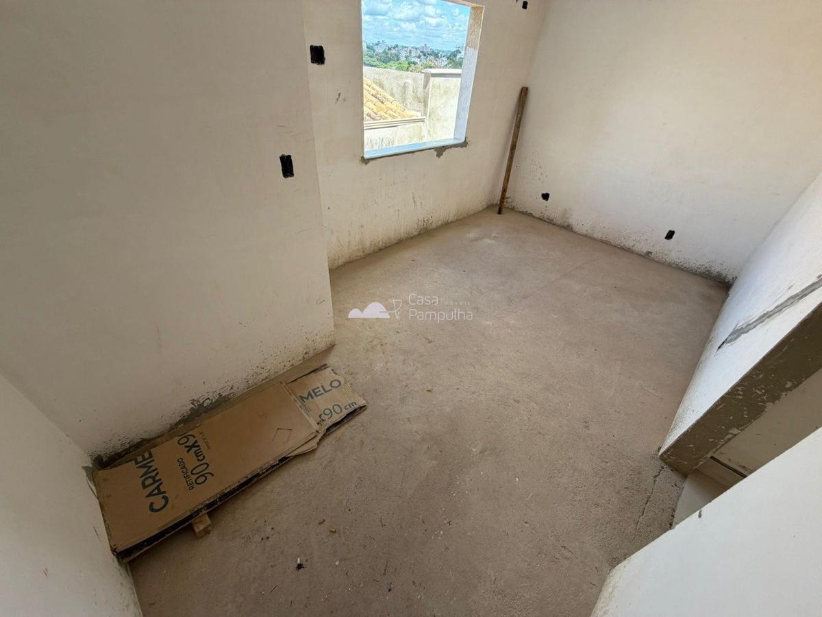 Casa, Itapoã, 3 Quartos, 2 Vagas, 1 Suíte