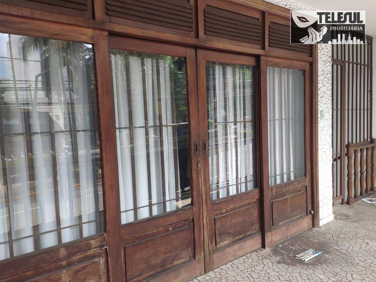 Casa, Centro, 4 Quartos, 0 Vaga, 1 Suíte