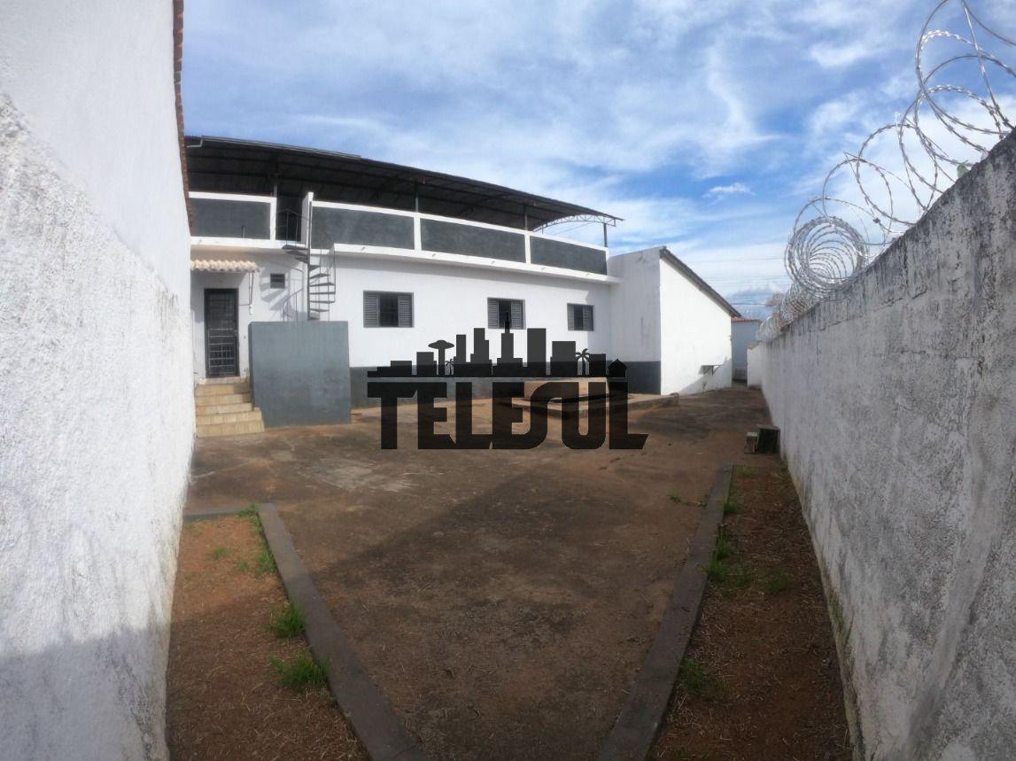 Casa, Jardim Sion, 3 Quartos, 0 Vaga, 1 Suíte