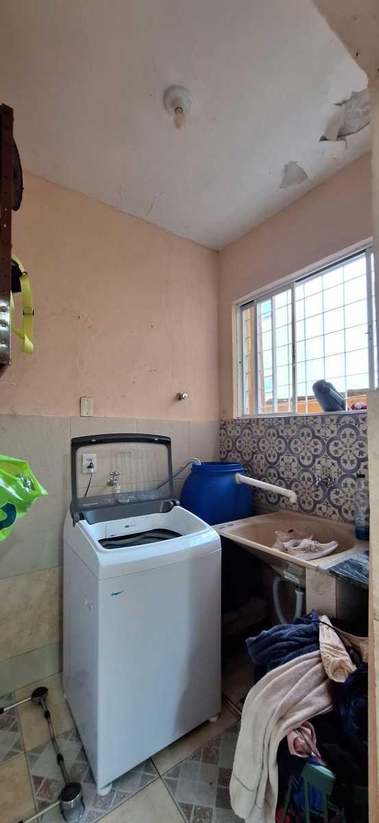 Casa, Sagrada Família, 4 Quartos, 2 Vagas, 2 Suítes