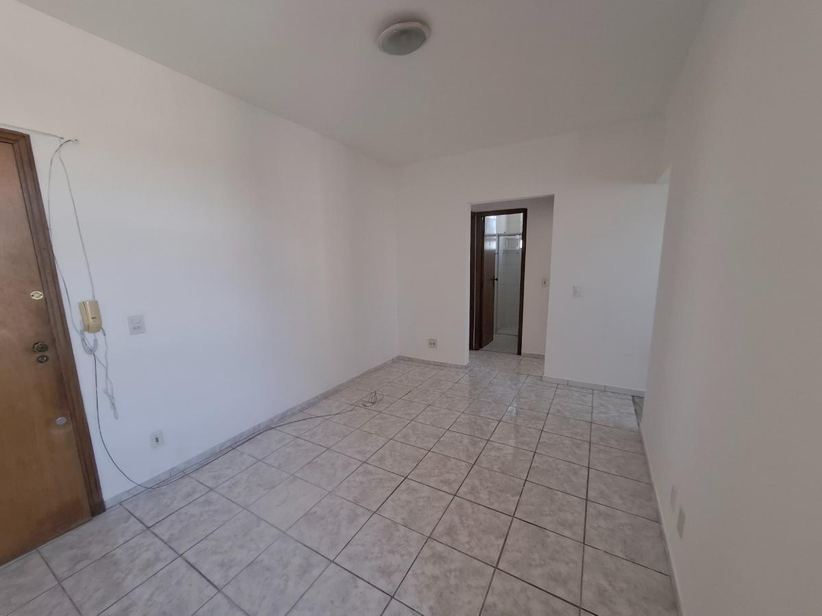 Apartamento, Santa Cruz, 2 Quartos, 1 Vaga