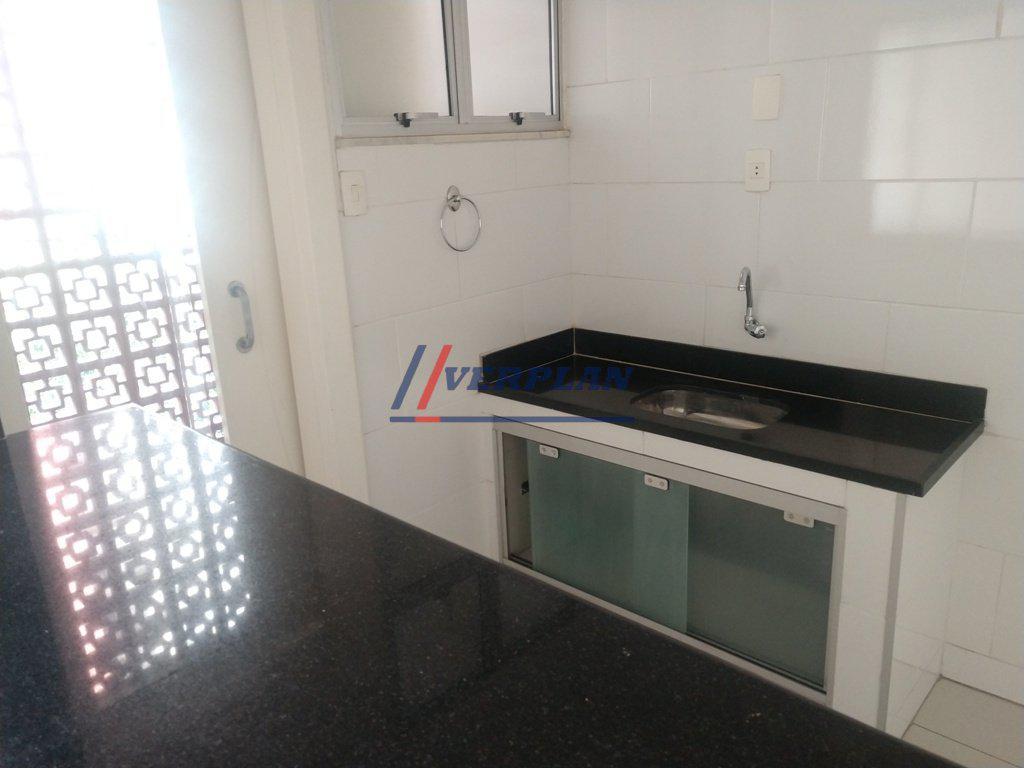 Sala, Barro Preto, 1 Quarto