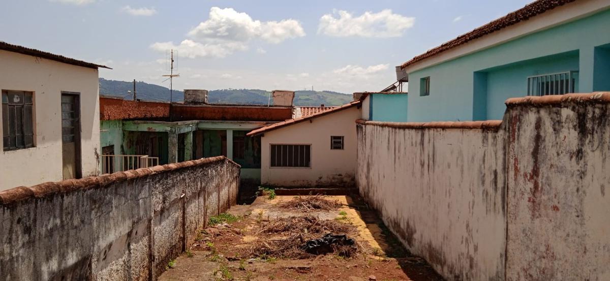 Lote, Centro, 0 Quarto, 0 Vaga