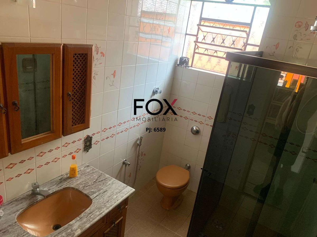 Casa, Cidade Nova, 4 Quartos, 3 Vagas, 1 Suíte