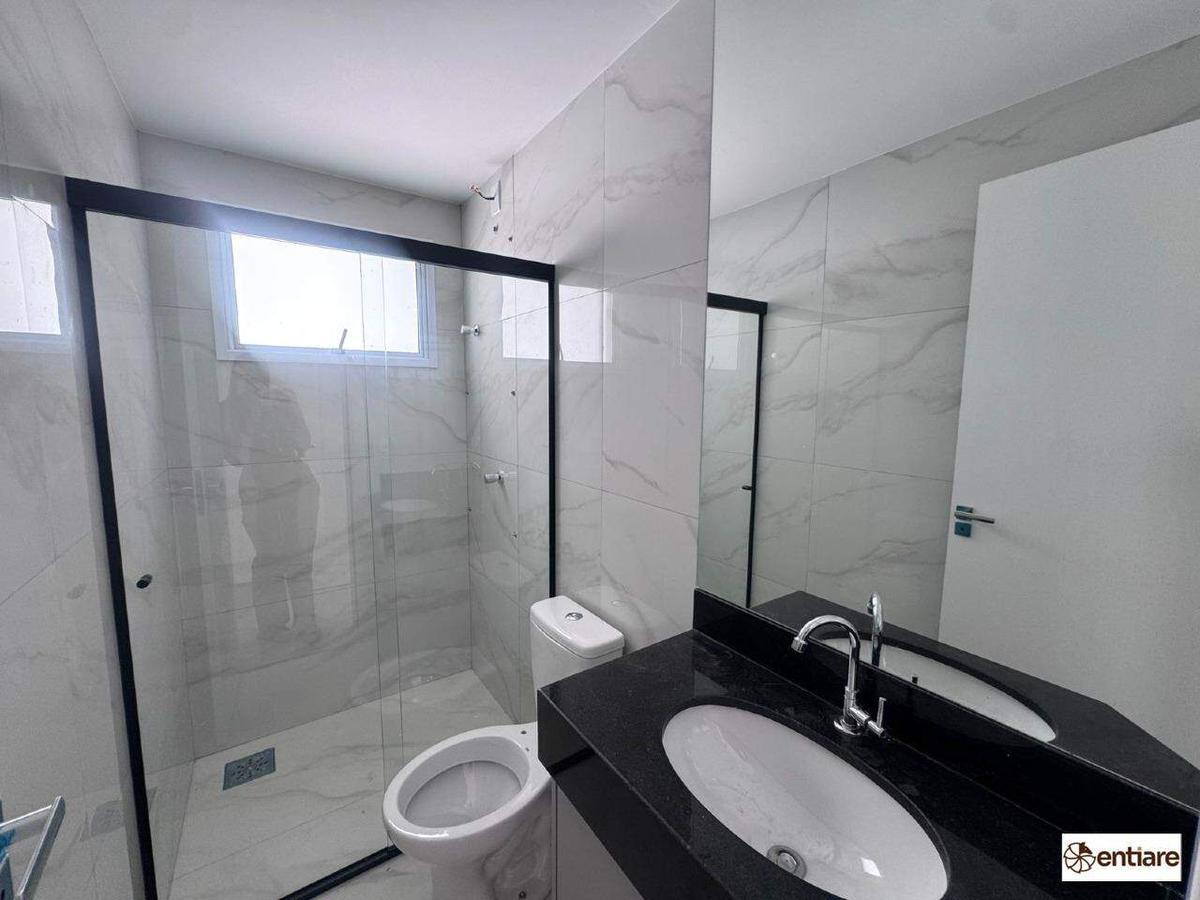 Apartamento, Centro, 2 Quartos, 2 Vagas, 1 Suíte