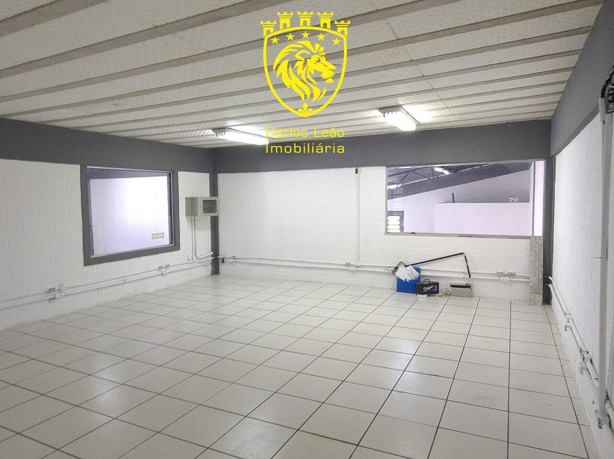 Galpão, Palmeiras, 0 Quarto, 8 Vagas
