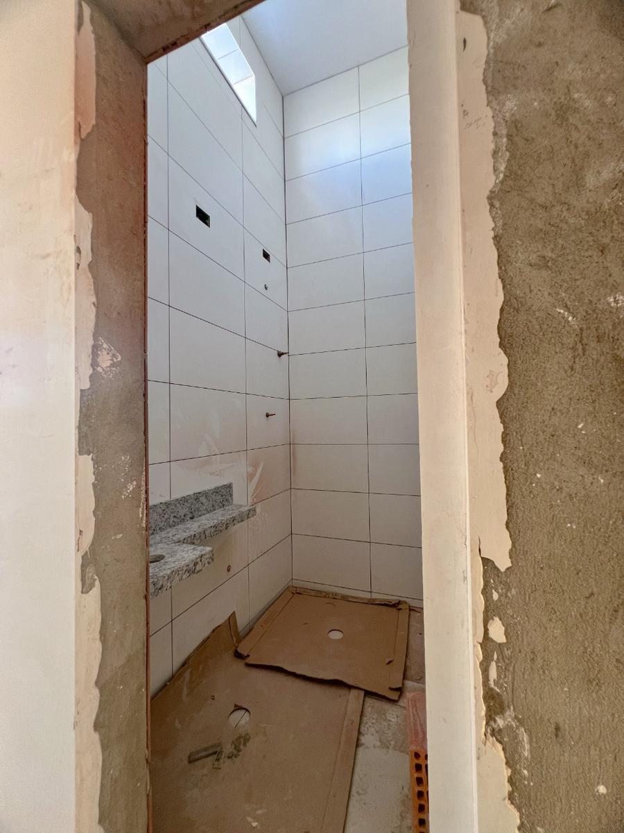 Casa, Santa Branca, 2 Quartos, 2 Vagas, 2 Suítes