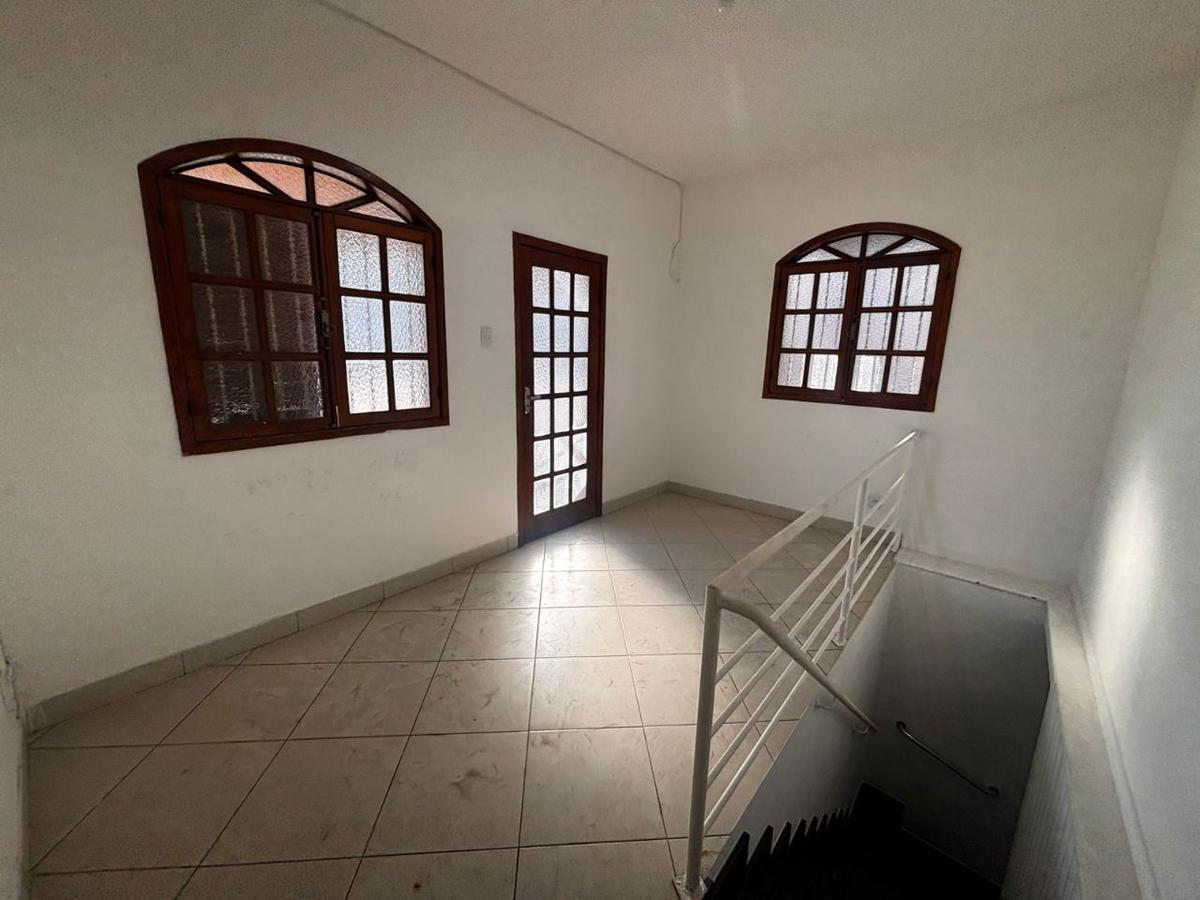 Casa, Santa Cruz, 5 Quartos, 0 Vaga