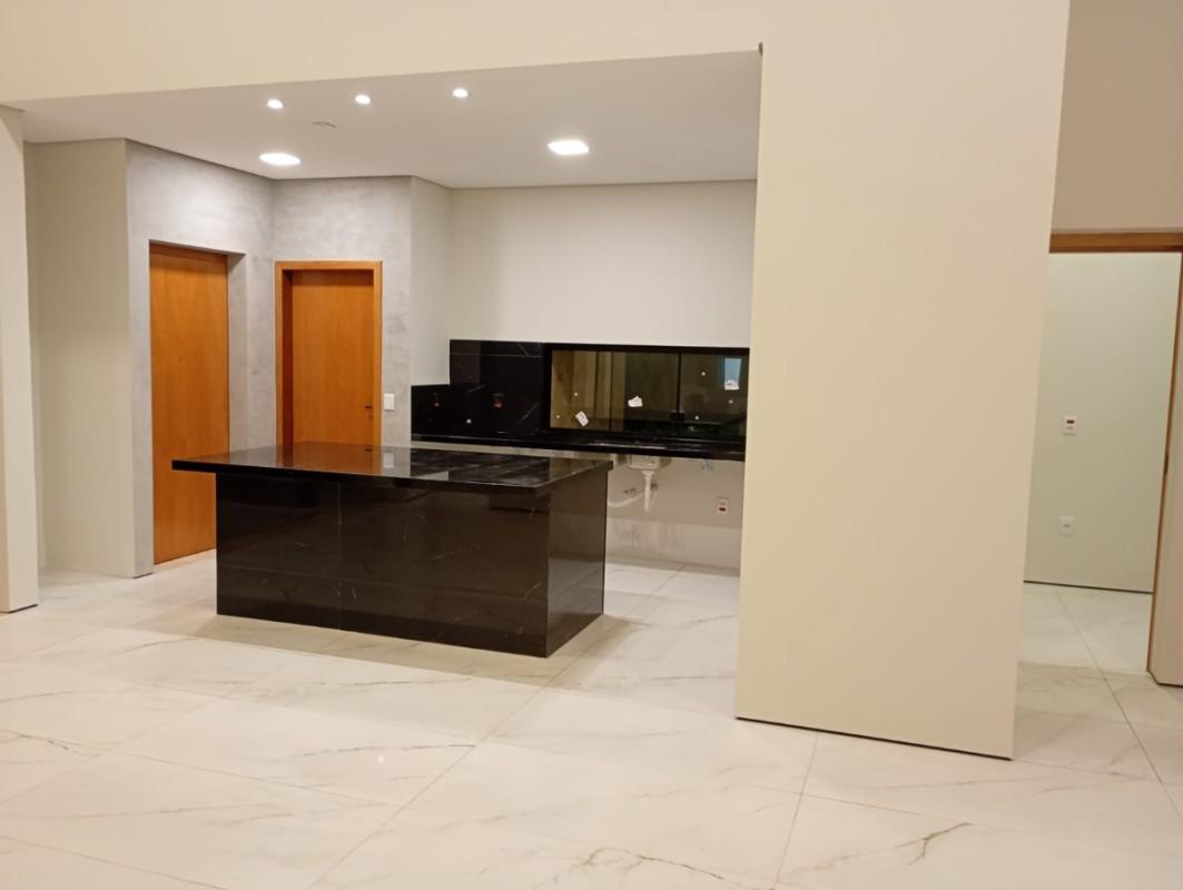 Casa, Residencial Park I, 3 Quartos, 4 Vagas, 1 Suíte