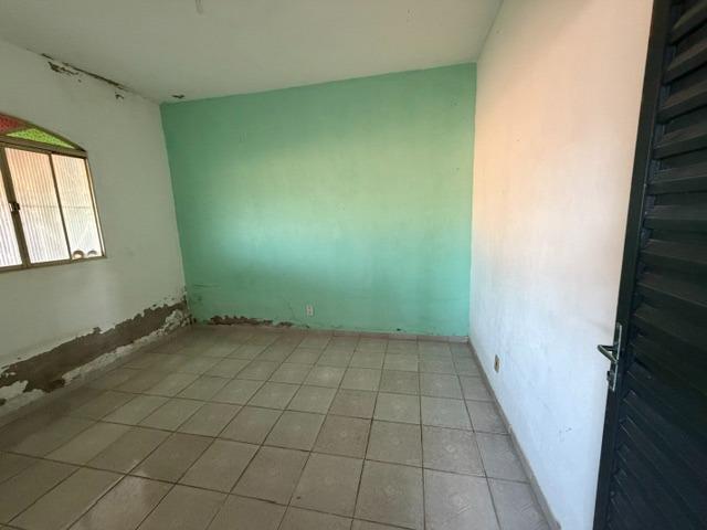 Casa, Centro, 3 Quartos, 0 Vaga, 1 Suíte
