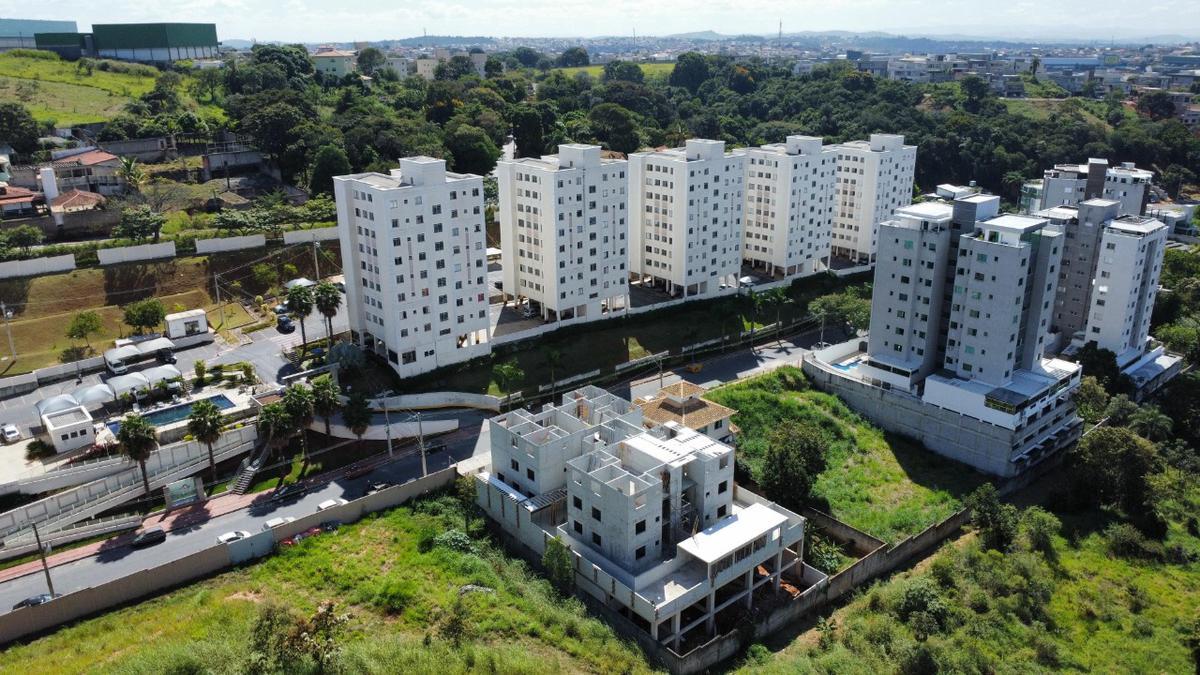 Apartamento, Cabral, 3 Quartos, 2 Vagas, 1 Suíte