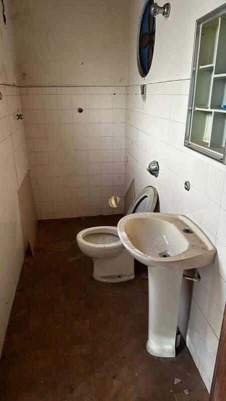 Casa, São Pedro, 5 Quartos, 2 Vagas, 1 Suíte