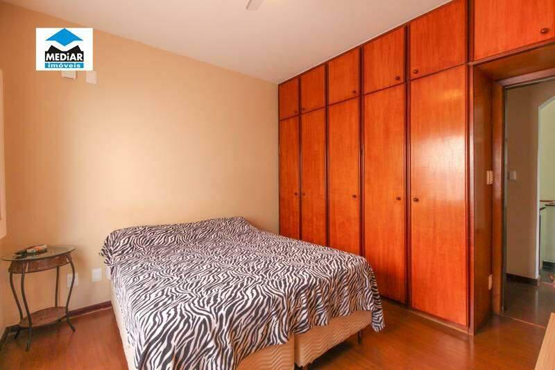 Casa, Buritis, 4 Quartos, 4 Vagas, 1 Suíte