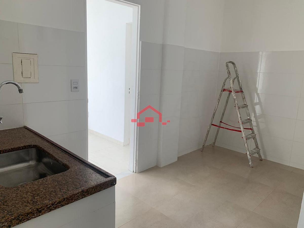Apartamento, Nova Cachoeirinha, 3 Quartos, 0 Vaga