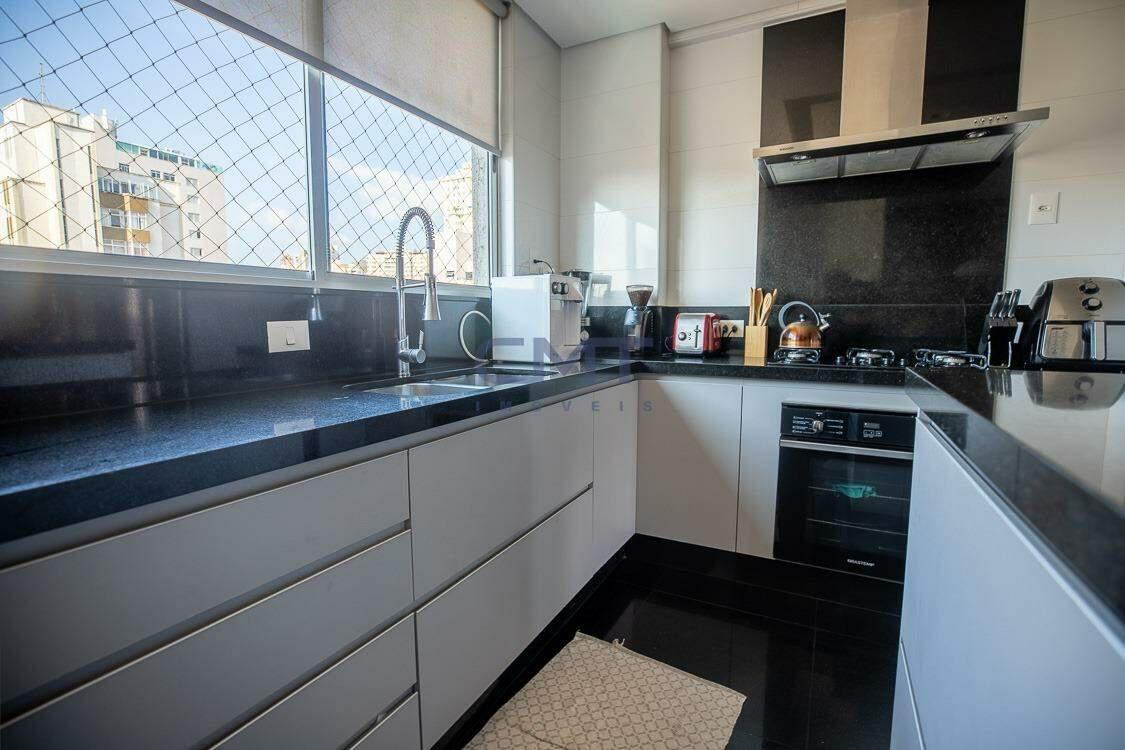 Apartamento, Anchieta, 4 Quartos, 0 Vaga, 4 Suítes