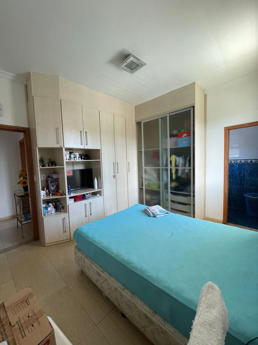 Apartamento, Nacional, 6 Quartos, 4 Vagas, 4 Suítes