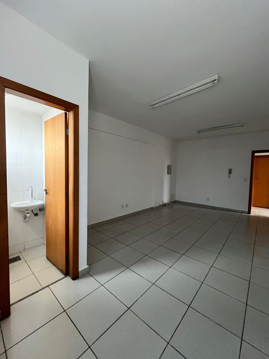 Sala, Padre Eustáquio, 0 Quarto, 1 Vaga