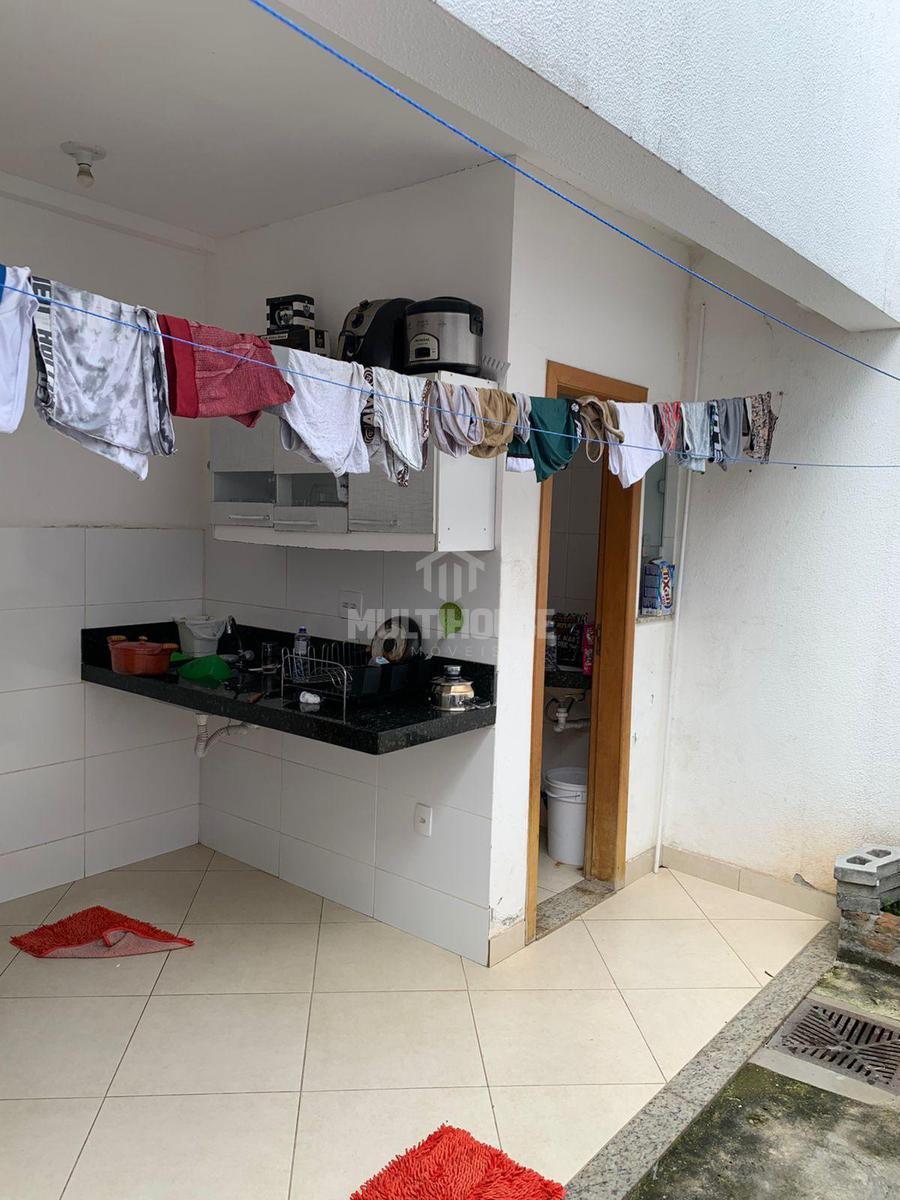 Casa, Xangri-lá, 2 Quartos, 4 Vagas, 1 Suíte