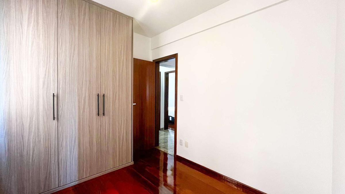 Apartamento, Luxemburgo, 4 Quartos, 3 Vagas, 1 Suíte