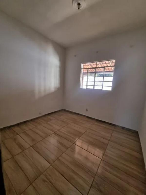 Casa, Santa Mônica, 4 Quartos, 1 Vaga, 1 Suíte