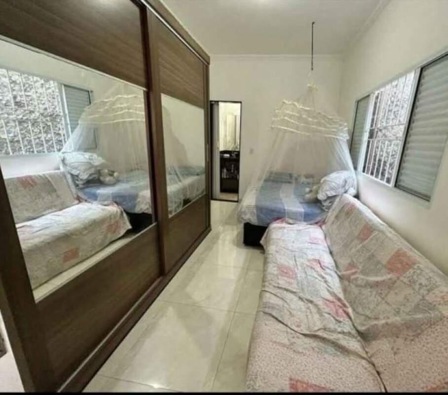 Casa, Campo Alegre, 3 Quartos, 4 Vagas, 1 Suíte