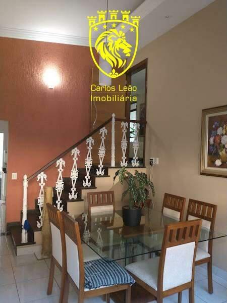 Casa, São José, 3 Quartos, 4 Vagas, 2 Suítes