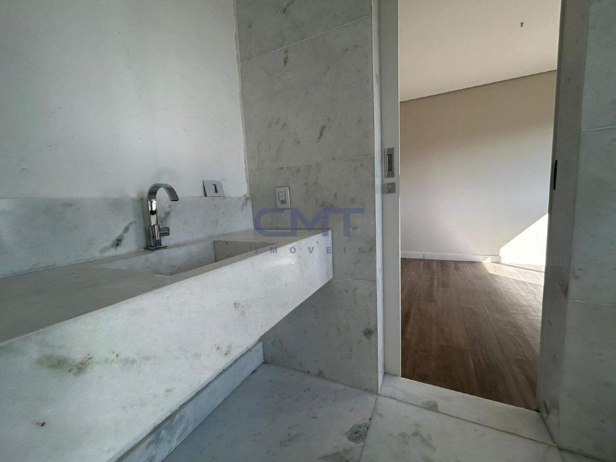 Apartamento, Serra, 4 Quartos, 3 Vagas, 2 Suítes