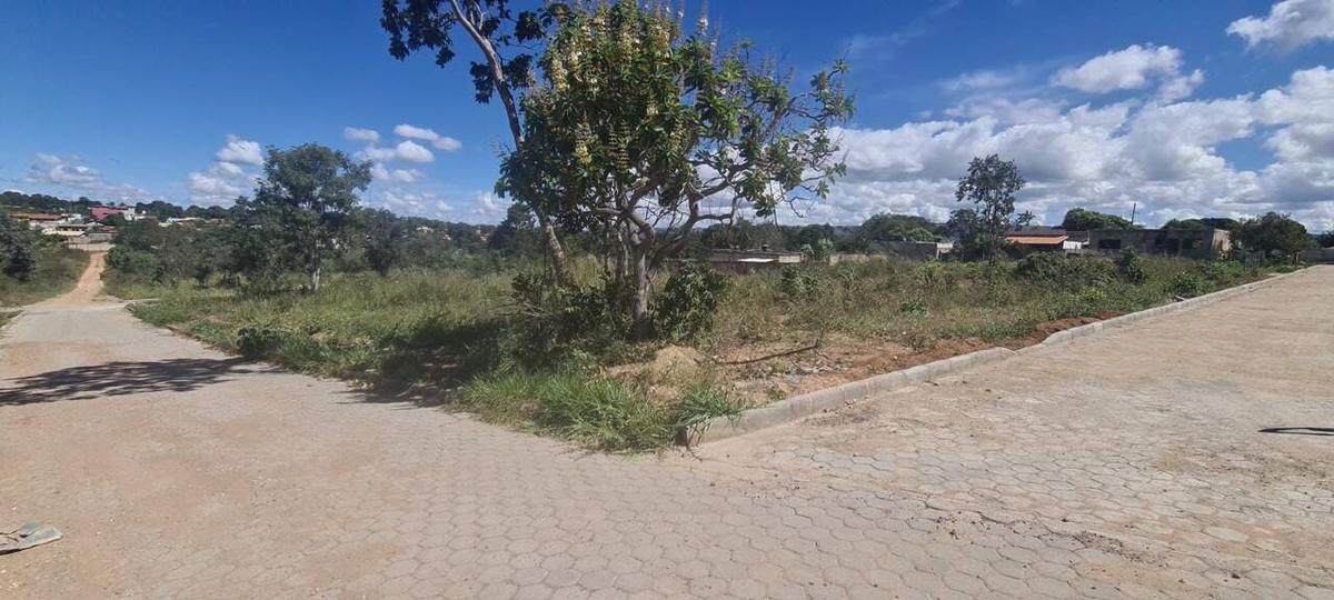 Lote, Centro, 0 Quarto, 0 Vaga