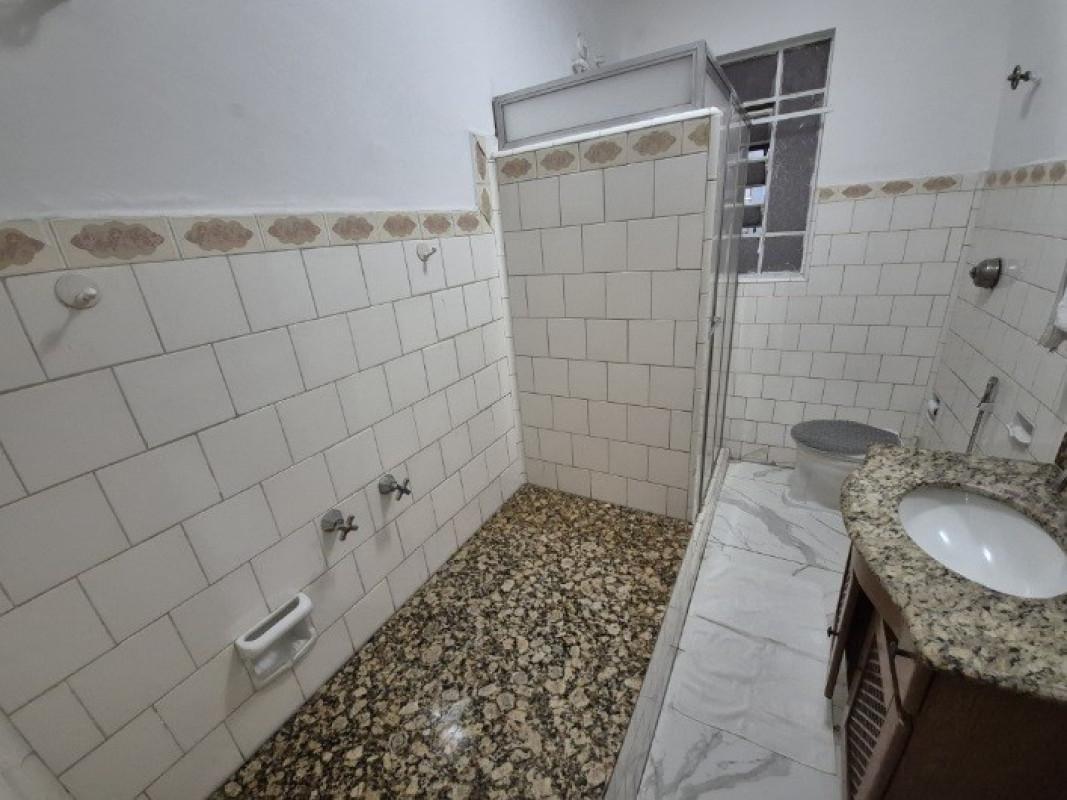 Apartamento, Centro, 4 Quartos, 0 Vaga, 1 Suíte