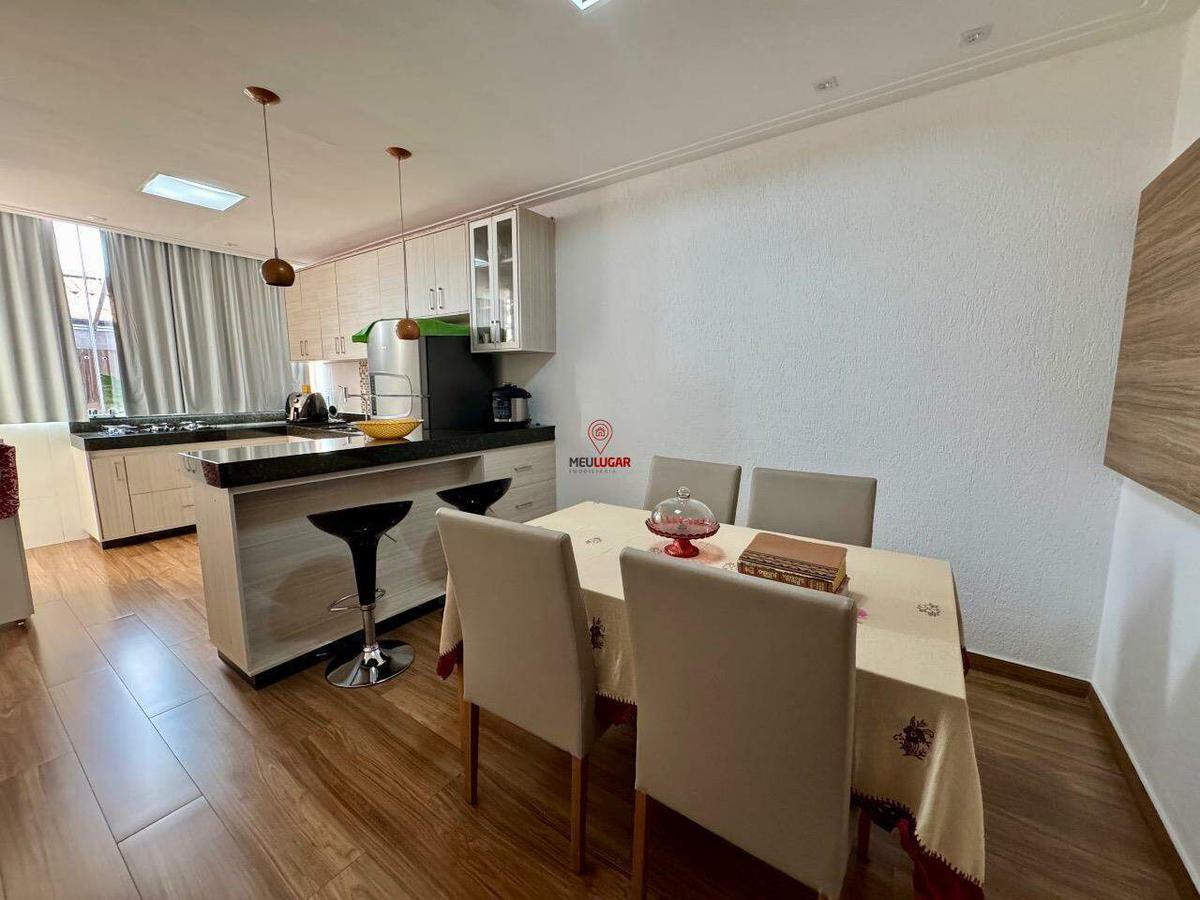 Casa, Diamante, 4 Quartos, 2 Vagas, 1 Suíte