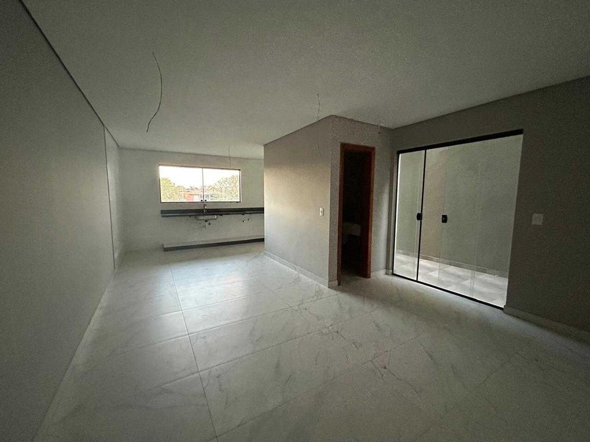 Casa, Planalto, 3 Quartos, 3 Vagas, 3 Suítes